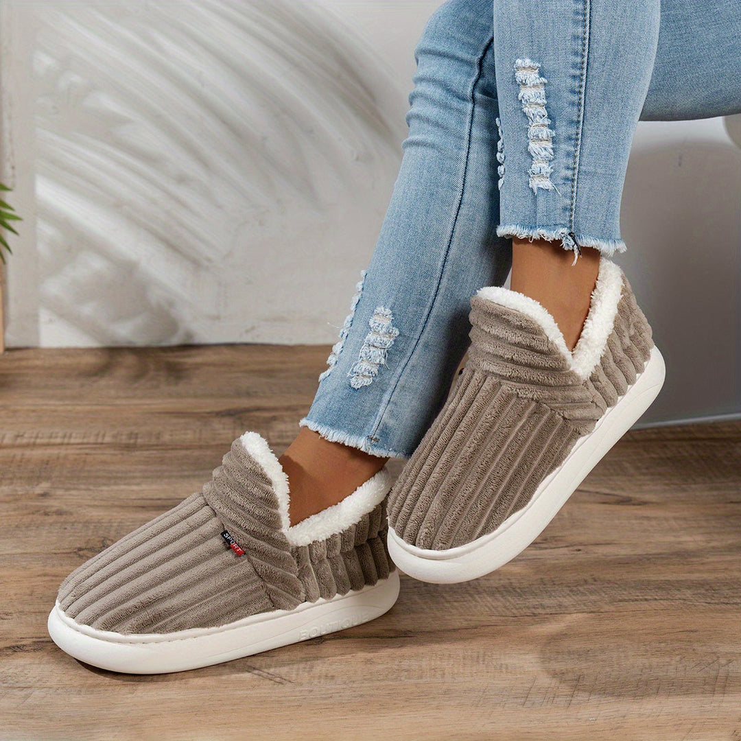 Olivia Mae™ | Cozy Winter Slippers